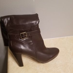 Worthington heeled boots. Size 10M, NEW